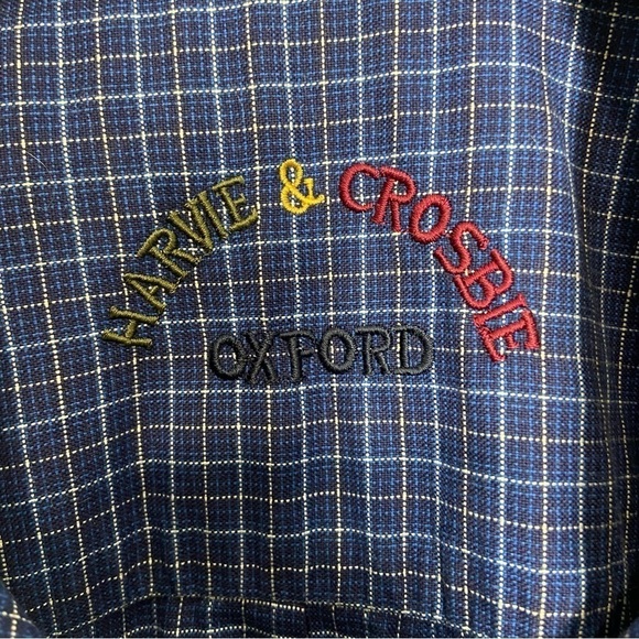 HARVIE And Crosbie Oxford Button Up Dress Shirt Size Large - Picture 3 of 4